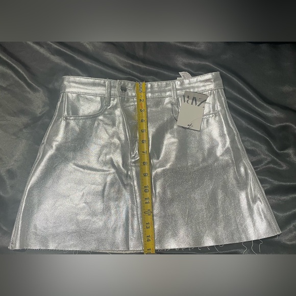 Zara Silver Metallic Skirt - Picture 5 of 6